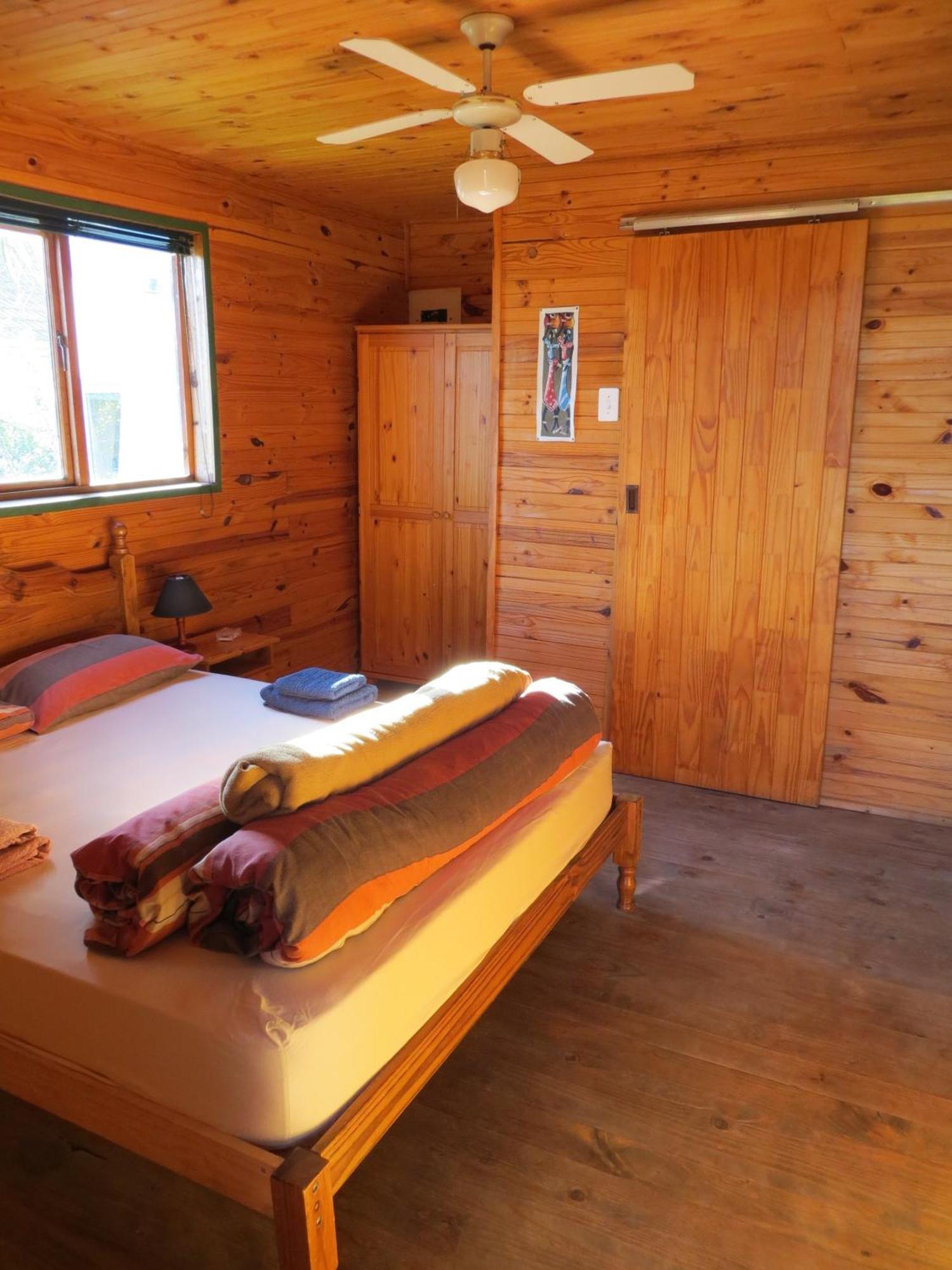 Cape Oasis Guesthouse Bloubergstrand Esterno foto